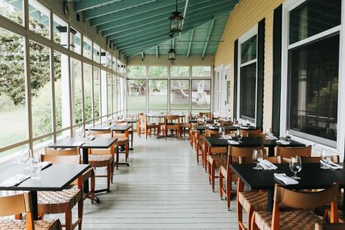 111175562 Chebeague Island Inn