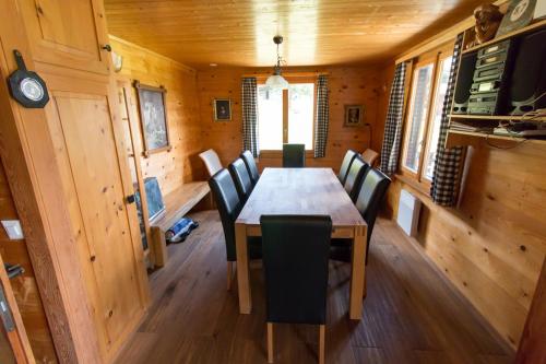 balcon/terasă, Chalet Valaisia in Riederalp