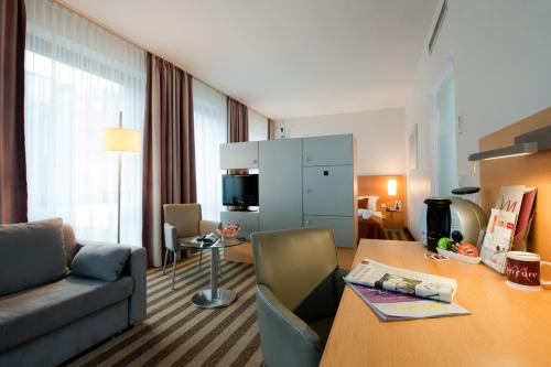 Mercure Hotel Aachen Am Dom - image 12