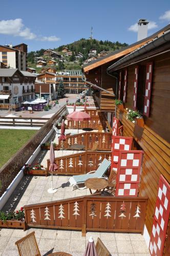 Le Chalet Suisse - image 11
