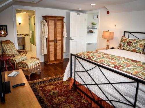 Inn at Evergreen - image 5