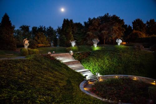 Cosmo Residence - image 10