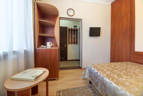 Sanatoriy Tsentrosoyuz Kislovodsk - image 6