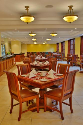 Restauracja, Sarova Woodlands Hotel and Spa in Nakuru