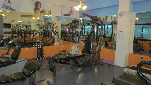 Al Jawhara Hotel Apartments - image 13