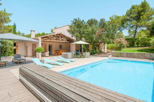 Residence Pont Royal - Mas Prestige 5 Chambres avec Piscine Privee - 10 Personnes - maeva Home gîte à louer Golf International de Pont Royal