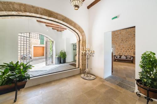 Hotel Ca'l Bisbe - image 10