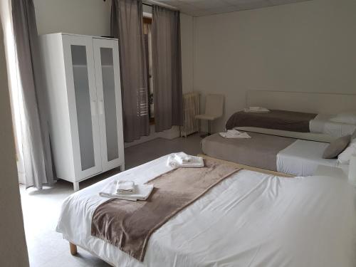 Hotel Notre Dame photo 16
