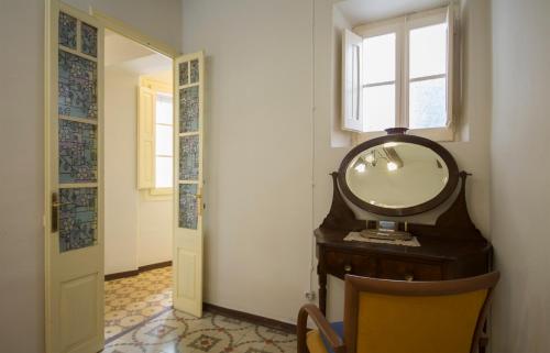 Departamento con Balcon - image 9
