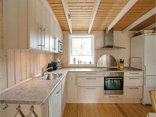 Kitchen, Jægerstuen in Snogebaek