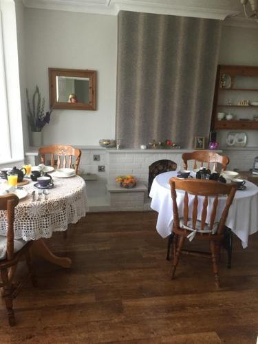 Southend Airport Bed & Breakfast - image 9