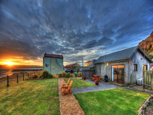 Stanley Village Waterfront Accommodation