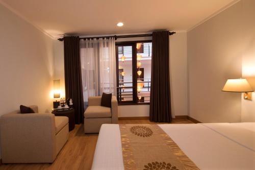 Vien Dong Hotel