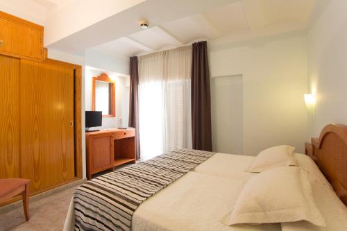 Hotel Bahía - image 7