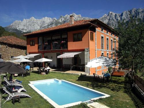  La Casa de Adriana, Pension in Baró bei La Vega