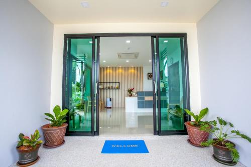 Bejárat, Wanarom Residence Hotel near Krabi Nemeztközi Repülőtér