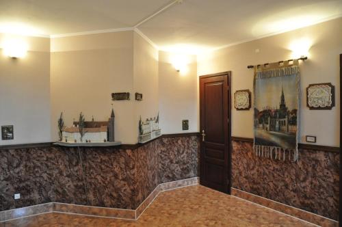 Albertina Hotel - image 7
