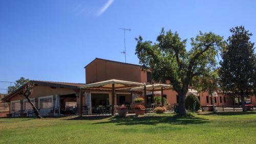 Antico Casale Le Fossate in 焦維