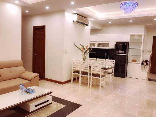 

GreenBay Apartment T2 1501