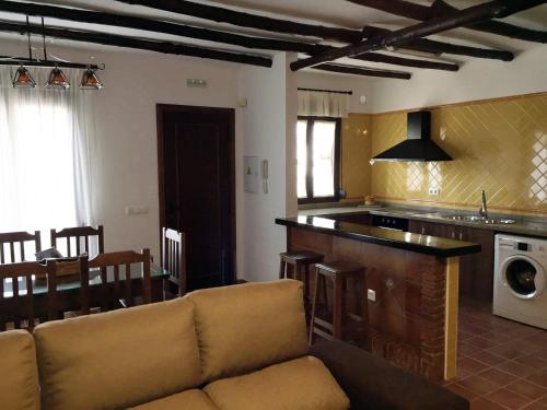 Konyha, Casas San Cristobal by CasaTuristica in Jimera De Libar
