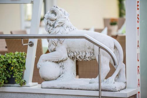 Hotel Weidenhof - image 8