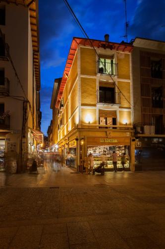 Winederful Hostel & Cafe in Logroño