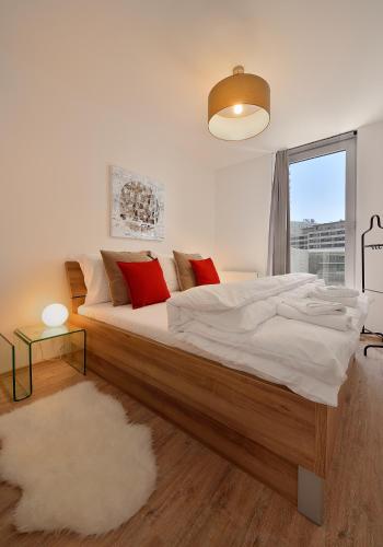 Apollis Business&Budget by Ambiente, Bratislava