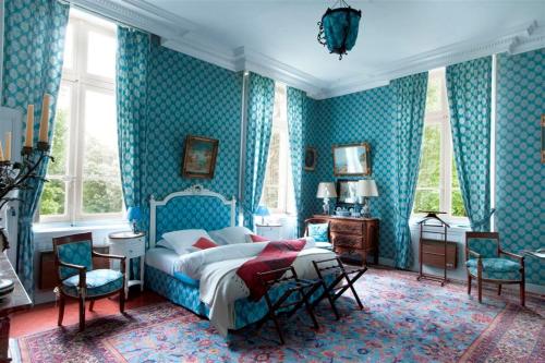Blue Deluxe Double Room with Garden View