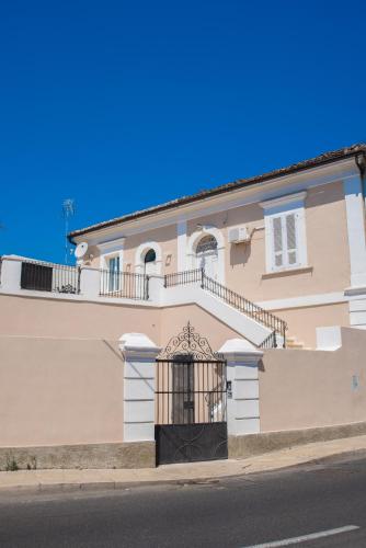  B & B REGINA MARGHERITA, Pension in Rossano Stazione