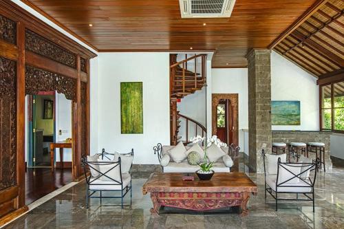 Balcony/terrace, Bukit Naga Villa in Gianyar