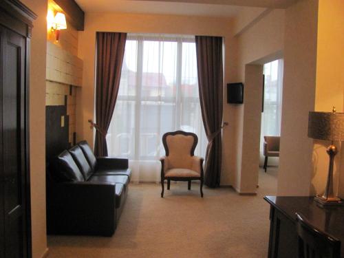 Hotel Rexton - image 5