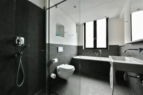 Junior Suite image 10