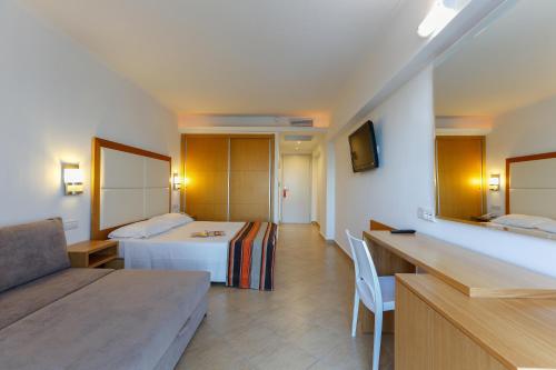 Sun Palace Hotel - image 4