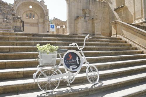 Apartamentos Castillo Cazorla - image 2