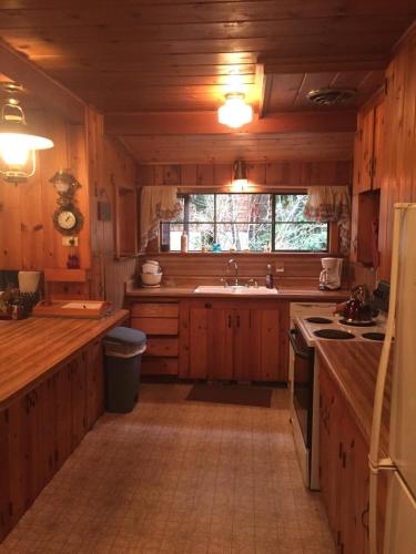 Lilac House - image 5
