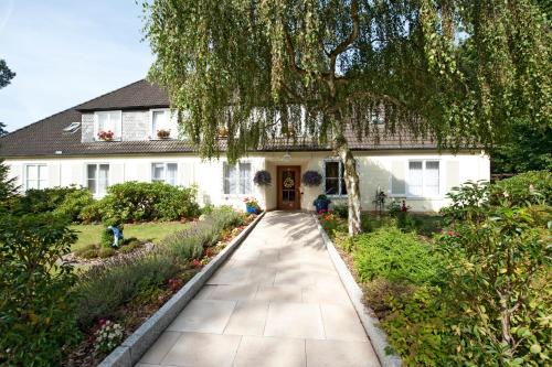 Вход, Boutiquehotel Das Haus am Walde in Бад Бевенсен