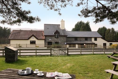 Vulcan Lodge Cottages, , Mid Wales