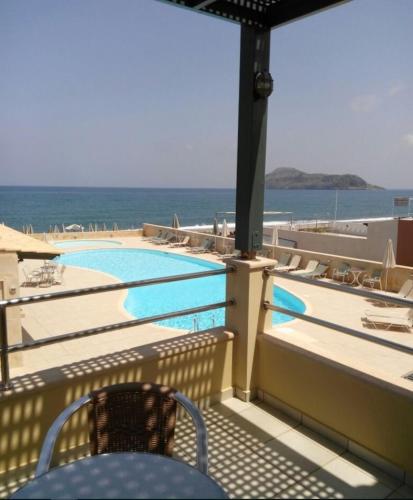 Lissos Beach – Platanias, Chania, OK