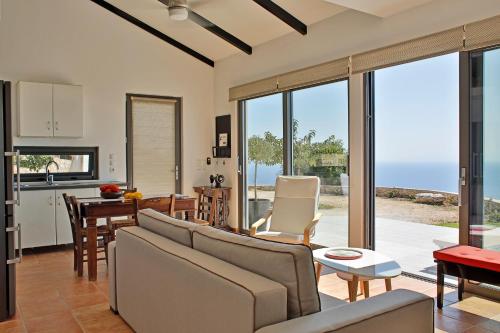 Skala Villa