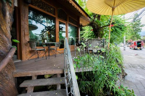 Mountain View GuesthouseChiangmai 5