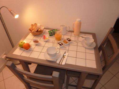 อาหารและเครื่องดื่ม, Chambre d'hotes de Florence in วัวปี