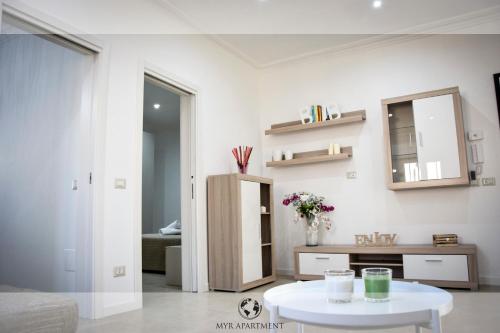 

Myr Apartment