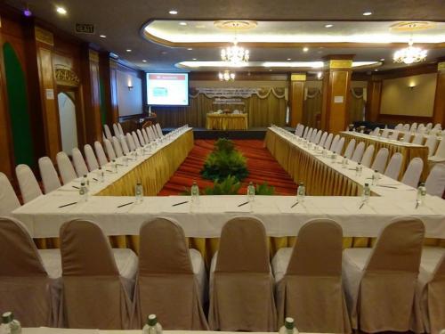 MIDO Hotel