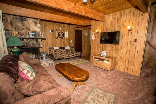 Just Right Cabin - image 4