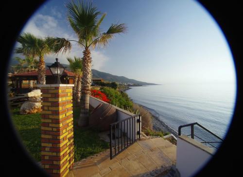 Sun Camero Apartments in Pomos