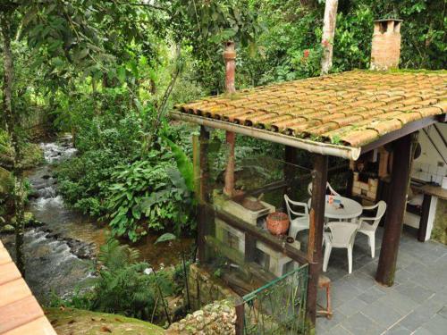 Omgeving, Ilha House Suites in Cocaia