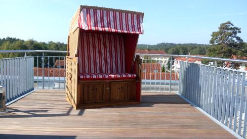 DunenResort in Binz, strandnahe und moderne FeWos mit Balkon, teilweise mit Meerblick, 80m von Dünenstraße entfernt