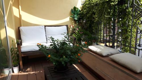 Bronzino House 4