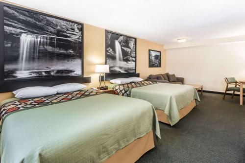 Super 8 By Wyndham Ottawa Starved Rock in Ottawa (IL)