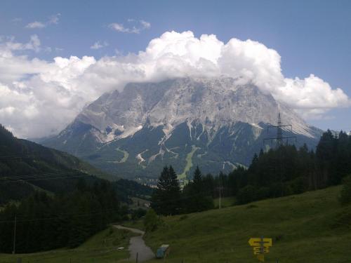 Hotel Garni Alpenhof - image 8